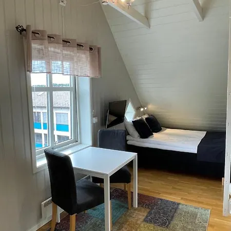 Novatind - With Free Parking Apartment Narvik